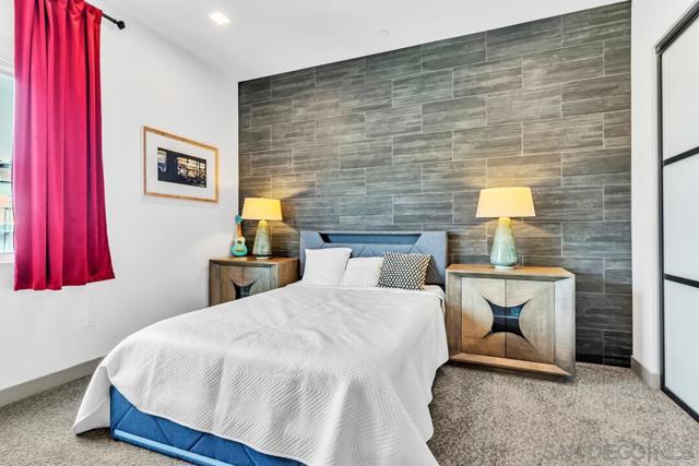 2460 Community Lane, San Diego CA: https://media.crmls.org/mediaz/019ec3e7-f429-493f-90c8-9d466148d765.jpg