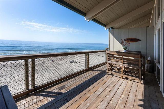753 The Shoreline, La Selva Beach CA: https://media.crmls.org/mediaz/01a01bce-a9c9-4f27-97c5-58cf3939c171.jpg