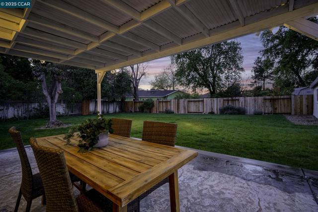 1551 Orange Street, Concord CA: https://media.crmls.org/mediaz/01a0ce1f-3025-4944-84c1-30ae47810a0c.jpg