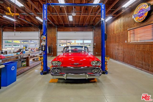 Drew Fenton | 12486 Yerba Buena Road Malibu CA | MLS: 7446370 Drew Fenton | 12486 Yerba Buena Road Malibu CA | MLS: 7446370