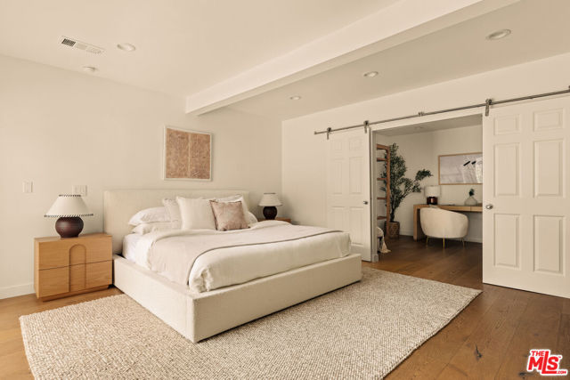 6481 W 77th Street, Los Angeles CA: https://media.crmls.org/mediaz/01a40b5b-491d-436c-b1cf-6ce7006df922.jpg