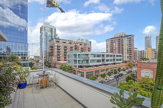 325 7Th Ave, San Diego, California 92101, 2 Bedrooms Bedrooms, ,2 BathroomsBathrooms,Condominium,For Sale,7Th Ave,250016957SD