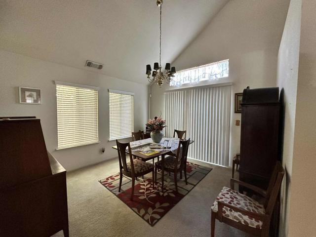 8959 Boreal Way, Elk Grove CA: https://media.crmls.org/mediaz/01a67a0f-589f-4894-b73b-ad7d5c5f757d.jpg