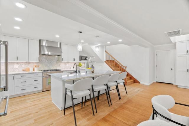 10500 Creston Drive, Los Altos CA: https://media.crmls.org/mediaz/01a8bcee-b2e5-4608-aab0-aead90c4502e.jpg