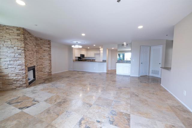 Detail Gallery Image 33 of 40 For 400 N Pacific St #111,  Oceanside,  CA 92054 - 2 Beds | 2 Baths