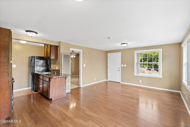 2905 Foothill Drive, Westlake Village CA: https://media.crmls.org/mediaz/01aba0cd-5e4f-4ce7-99d6-80d0844d285a.jpg