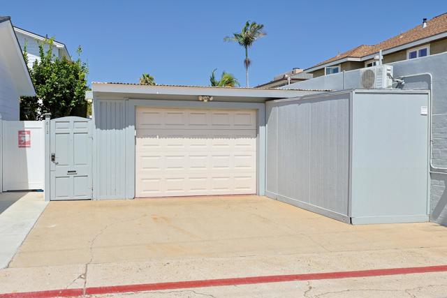 Detail Gallery Image 38 of 42 For 413 J St, Coronado,  CA 92118 - 1 Beds | 1 Baths