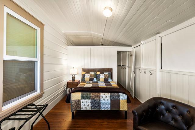 54800 Lonoak Road, King City CA: https://media.crmls.org/mediaz/01ac31f6-5cff-48e3-bc89-eb1b514c2c8c.jpg