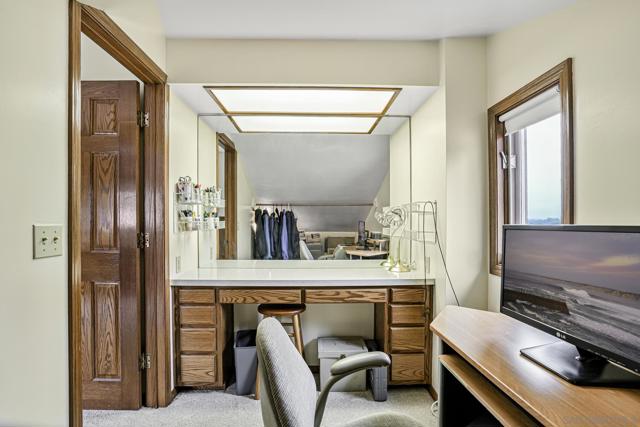 14051 Fiddletown Rd., Poway CA: https://media.crmls.org/mediaz/01ac67e9-d722-4301-80f1-c20a984592ef.jpg