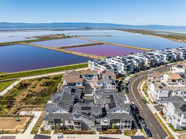 9476 Seawind Way, Newark CA: https://media.crmls.org/mediaz/01aca386-95f9-4090-9171-1d26f06f8ad6.jpg