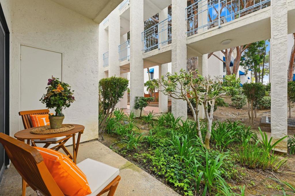 8320 Regents Rd. - photo 4