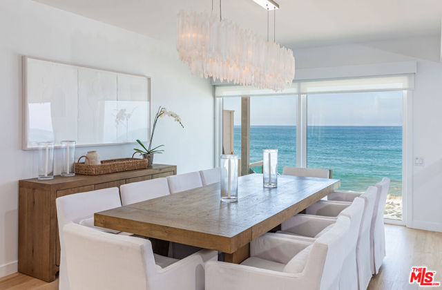 21250 Pacific Coast Highway photo 17