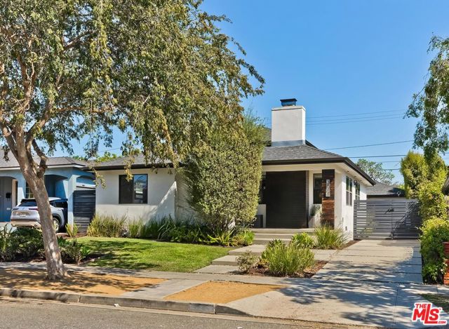 3844 Girard Avenue photo 3