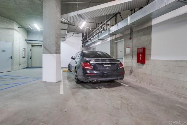 3740 Park Boulevard, San Diego CA: https://media.crmls.org/mediaz/01ae5876-0dfd-46b8-bcb9-a983525b07ef.jpg
