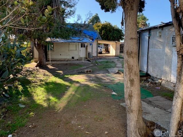 Detail Gallery Image 1 of 1 For 555 W California Ave, Vista,  CA 92083 - 2 Beds | 1 Baths