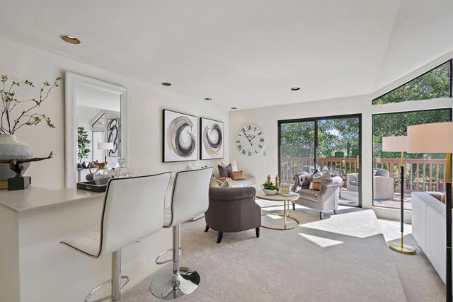 Image 9 of 43 For 222 Casitas Bulevar