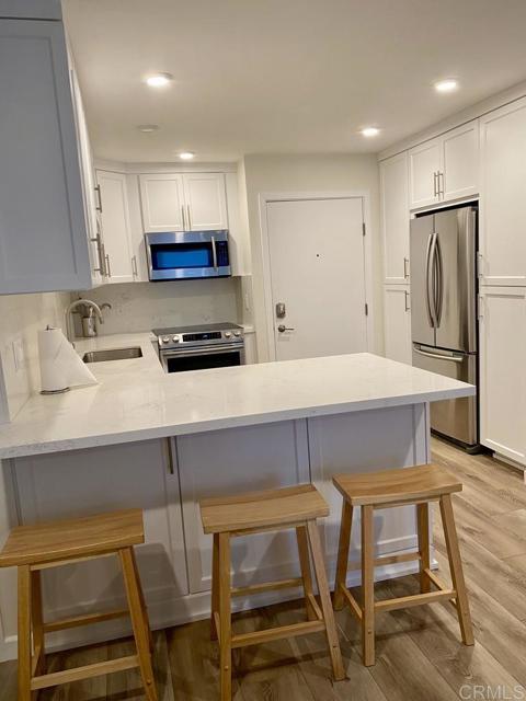 1552 Camino Del Mar # 401, Del Mar, California 92014, 1 Bedroom Bedrooms, ,2 BathroomsBathrooms,Residential Lease,For Rent,1552 Camino Del Mar # 401,CRNDP2306871