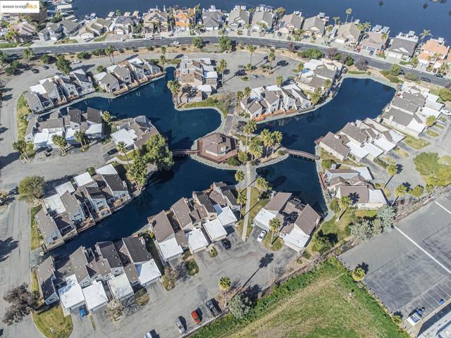 2013 Sand Point Rd, Discovery Bay CA: https://media.crmls.org/mediaz/01af325c-a41c-4a65-89ef-1be1a25ce608.jpg