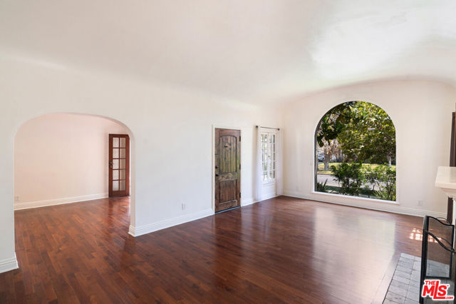 345 S Mansfield Ave, Los Angeles, CA 90036