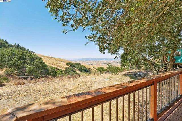 10580 Morgan Territory Road, Livermore, California 94551-9445, 4 Bedrooms Bedrooms, ,2 BathroomsBathrooms,Single Family Residence,For Sale,Morgan Territory Road,41065367