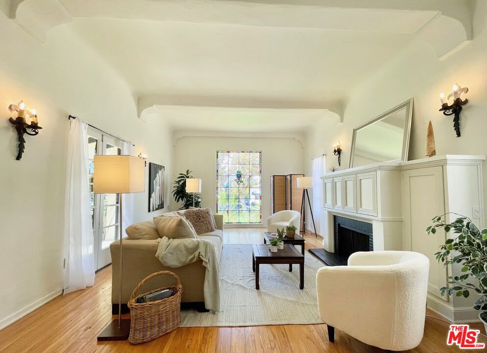 MLS #25595883 image #10