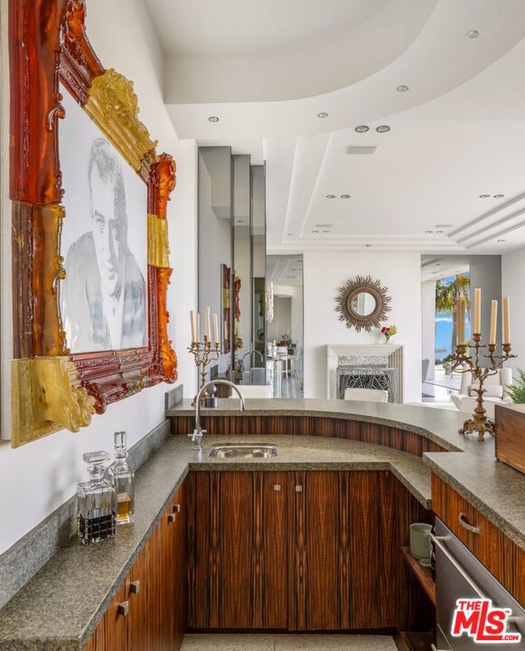1456 Blue Jay Way, Los Angeles CA: https://media.crmls.org/mediaz/01b22457-f15e-4a6e-9e25-6ef0cdd8c5c5.jpg