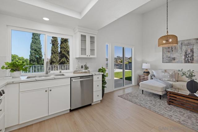 5868 Kings View Ct, San Diego CA: https://media.crmls.org/mediaz/01b2d30d-326c-48b8-bcb1-73cc8566fab3.jpg