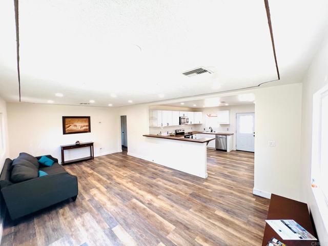 Image 62 of 72 For 631 Rosalie Way