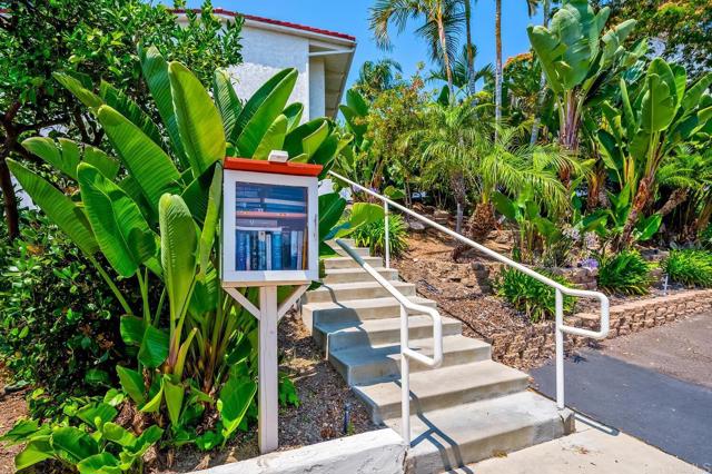 Detail Gallery Image 58 of 60 For 2319 Caringa Way #58,  Carlsbad,  CA 92009 - 2 Beds | 2/1 Baths