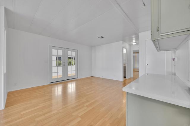 Detail Gallery Image 13 of 44 For 9255 N Magnolia Ave #SPC 46,  Santee,  CA 92071 - 2 Beds | 2 Baths