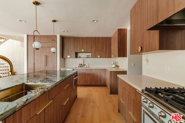 12220 Benmore Terrace, Los Angeles CA: https://media.crmls.org/mediaz/01b58805-aef9-40be-bf53-495bb831aed8.jpg