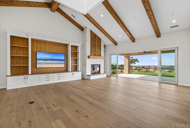 3066 Via Montevina, Fallbrook CA: https://media.crmls.org/mediaz/01b6328e-495c-43a9-9312-895b8edfaf57.jpg