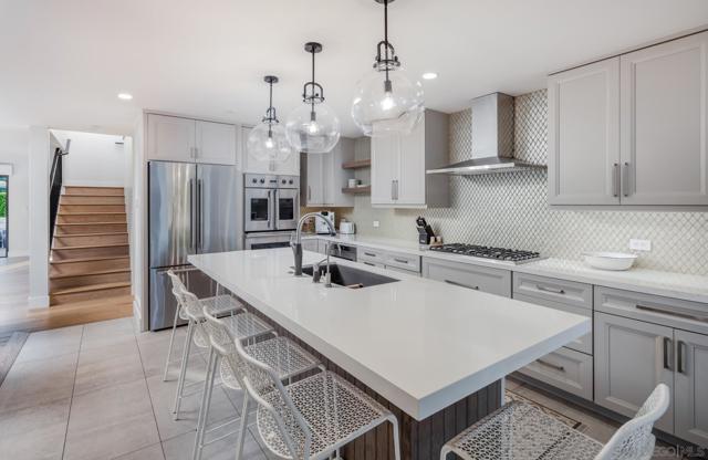 1303 Hermes Ave, Encinitas CA: https://media.crmls.org/mediaz/01b649a4-4acd-43a0-b936-b6d6d7f0c325.jpg