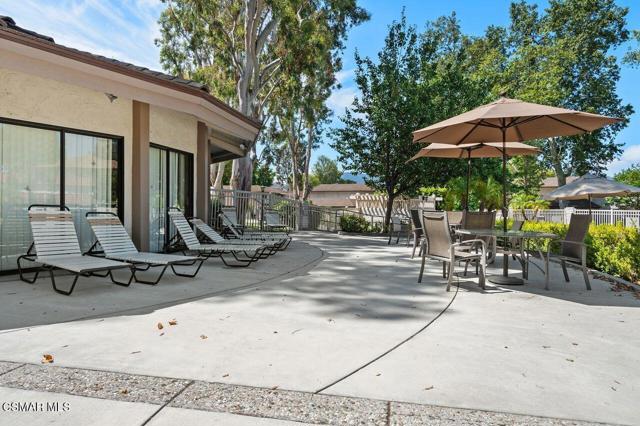 1228 Kirkford Way, Westlake Village CA: https://media.crmls.org/mediaz/01b8694f-3da1-4097-9899-806ec4237b3f.jpg