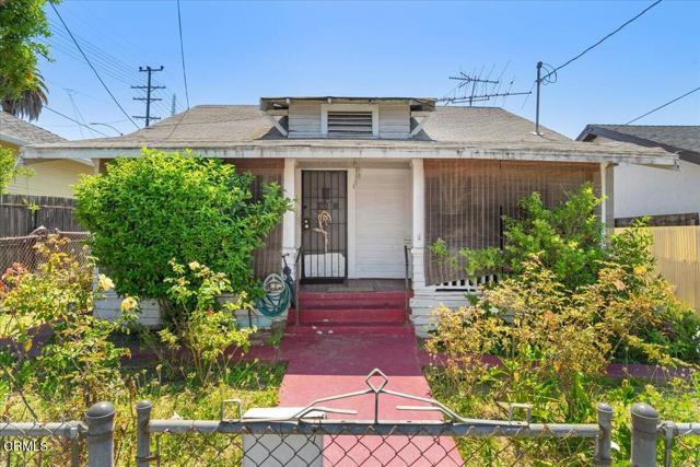 Detail Gallery Image 1 of 1 For 526 N Bonnie Brae St, Los Angeles,  CA 90026 - 3 Beds | 1 Baths