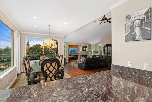 1566 Plantation Way, El Cajon CA: https://media.crmls.org/mediaz/01b9effd-567b-4460-bac7-6210b1a7ca6e.jpg