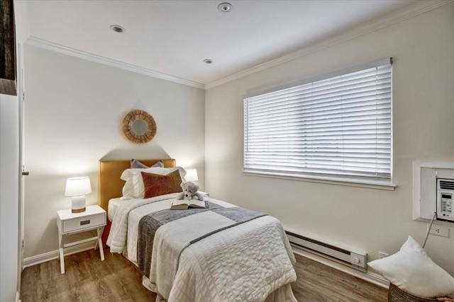 1070 Mercedes Avenue, Los Altos CA: https://media.crmls.org/mediaz/01ba6f52-84bc-4df3-8dca-dbd4b89c0a65.jpg