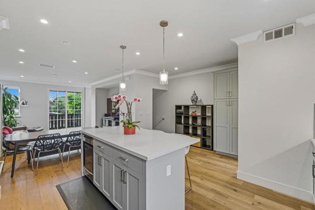 347 N Rengstorff Avenue, Mountain View CA: https://media.crmls.org/mediaz/01badae5-39b7-4bb9-924c-4cc1d598b9b7.jpg