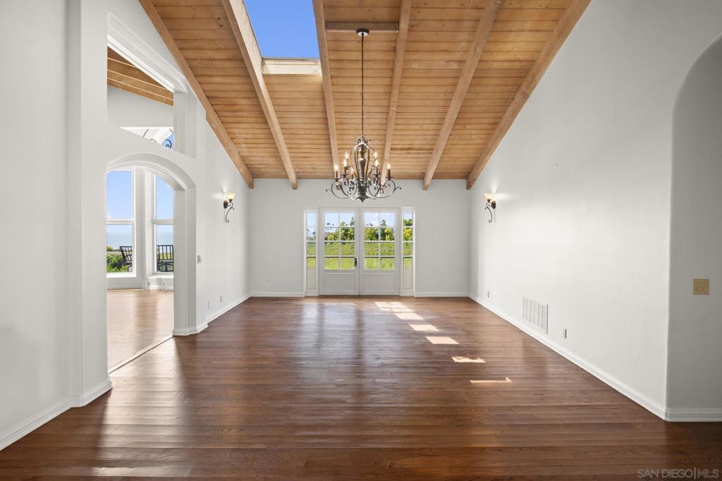 9450 La Jolla Farms Rd. - photo 11