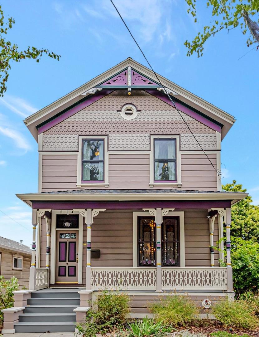 614 S 12th Street