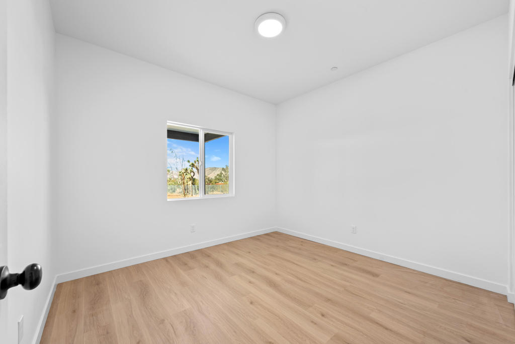 MLS #219138214DA image #17