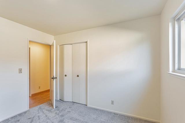 1223 La Canada Way, Salinas CA: https://media.crmls.org/mediaz/01bcf683-683d-48f6-ab39-bfa71a20ef1d.jpg