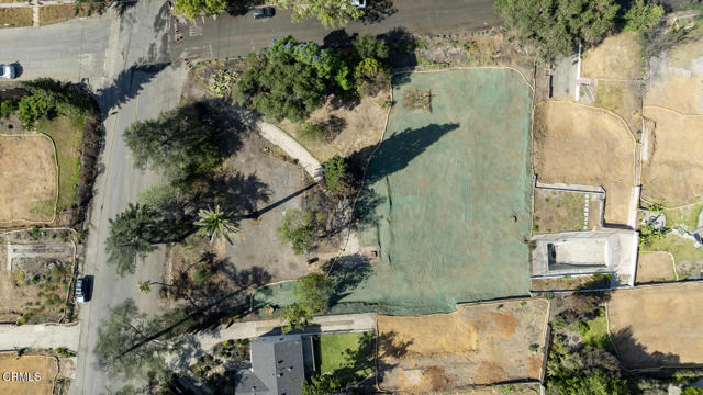 2821 Santa Rosa Avenue, Altadena CA: https://media.crmls.org/mediaz/01bd0d78-adbc-4549-acc2-db4b7e0d896c.jpg