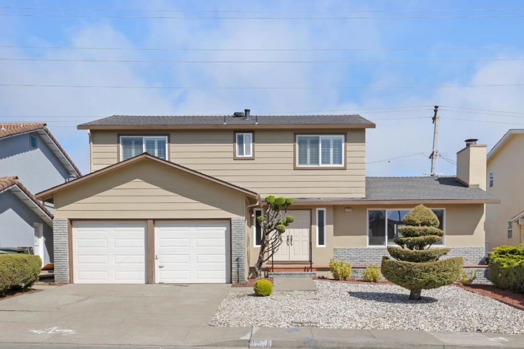 1064 Springfield Drive