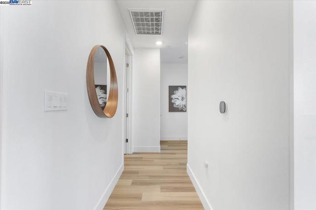 2250 Kilowatt Way, Fremont CA: https://media.crmls.org/mediaz/01bda8ad-376b-4e0e-94c8-1460044eaca2.jpg