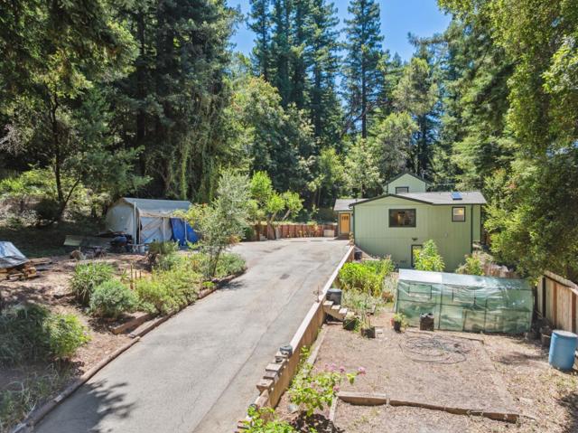 12256 La Lena Street, Felton CA: https://media.crmls.org/mediaz/01be2593-996d-4bc7-bd16-8bf927b9a7dd.jpg