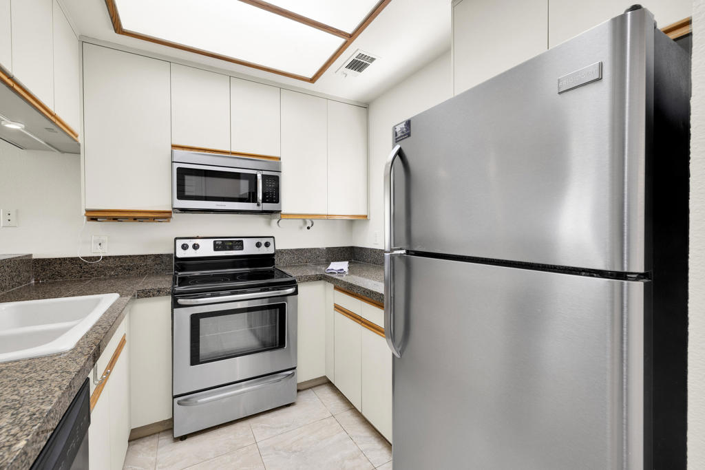 MLS #219137255DA image #10