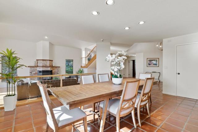 925 Skyward Drive, Aptos CA: https://media.crmls.org/mediaz/01bee7ea-7ed3-40da-988d-ae8214df4037.jpg