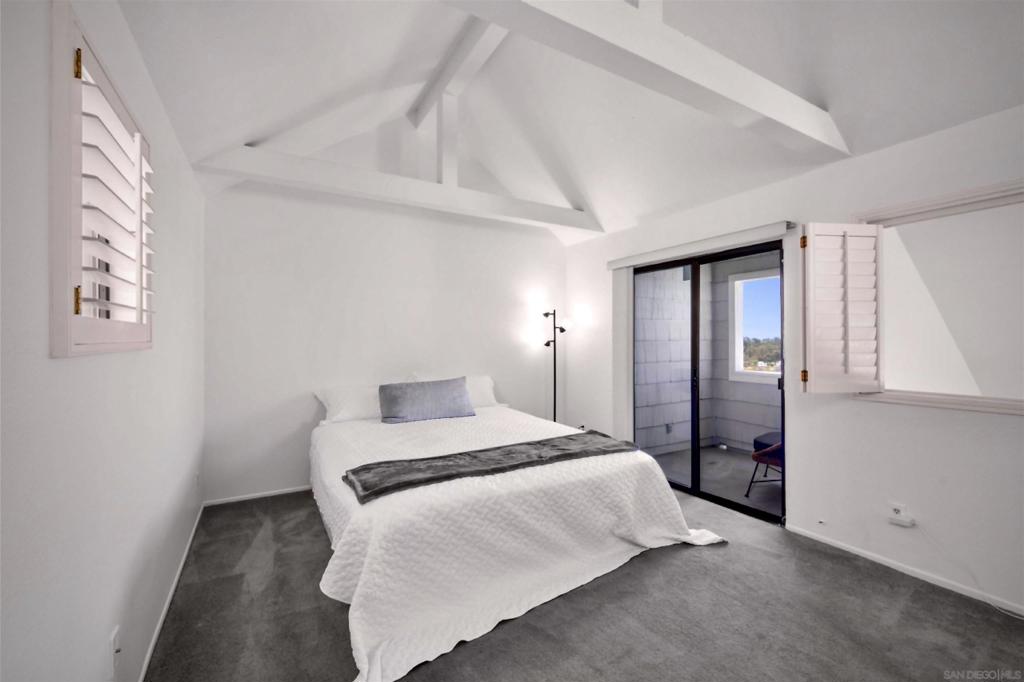 MLS #250031714SD img 38