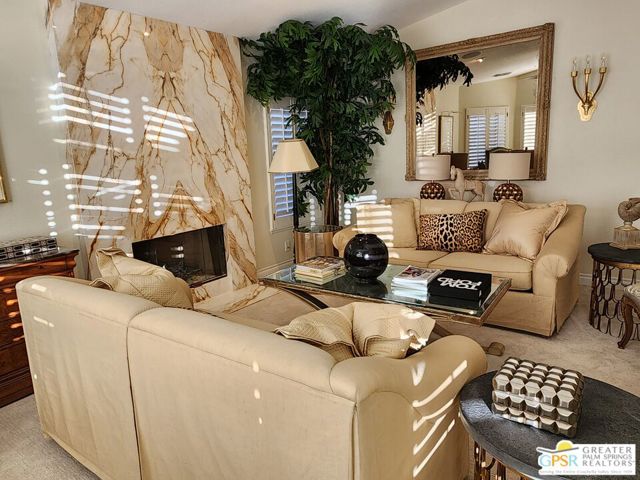 36660 Palm Court, Rancho Mirage CA: https://media.crmls.org/mediaz/01bf4f19-7aac-42d4-bcf0-f6b30534d3e3.jpg